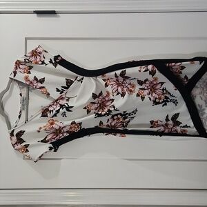 Sleeveless Tulip Style Flower Print Design Dress